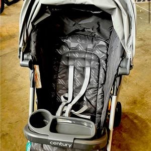 BRAND NEW Century Jogging Stroller, excellent condition paid $120 asking $100obo